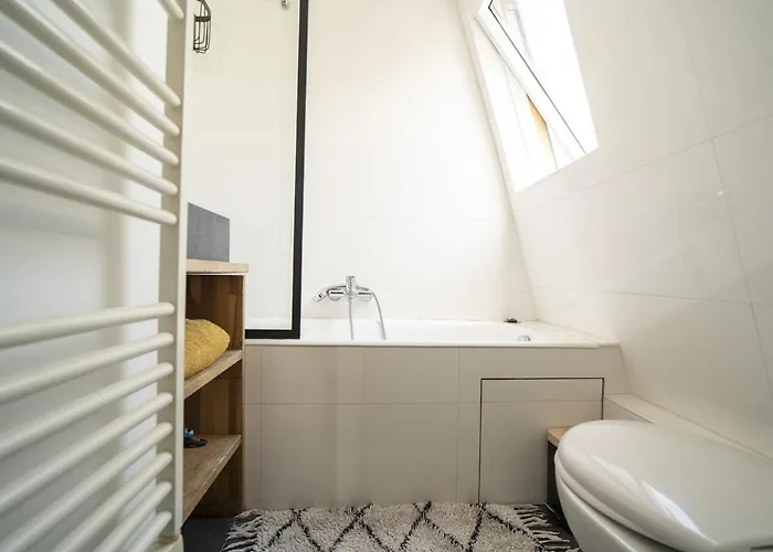 Parisian Cocoon Under The Roofs View Eiffel Tower Apartman Párizs